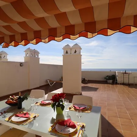 Ohana Beachfront Lägenhet *