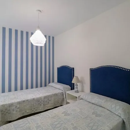 Ohana Beachfront Lägenhet Torre de Benagalbon